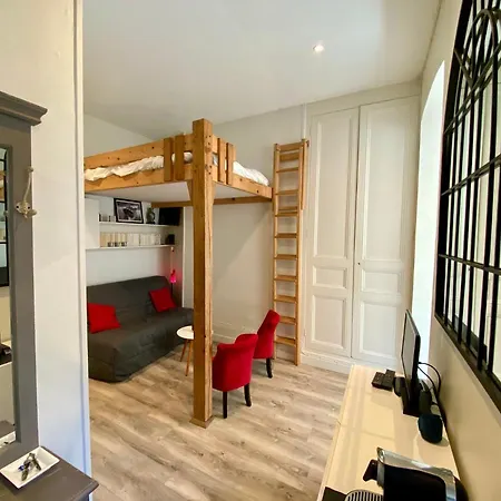 Chabada - 1min De La & Des Commerces *