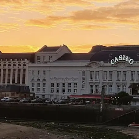 Chabada - 1min De La & Des Commerces *